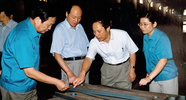 新一届辅导班子上任，掀开J9集团刷新发展新篇章