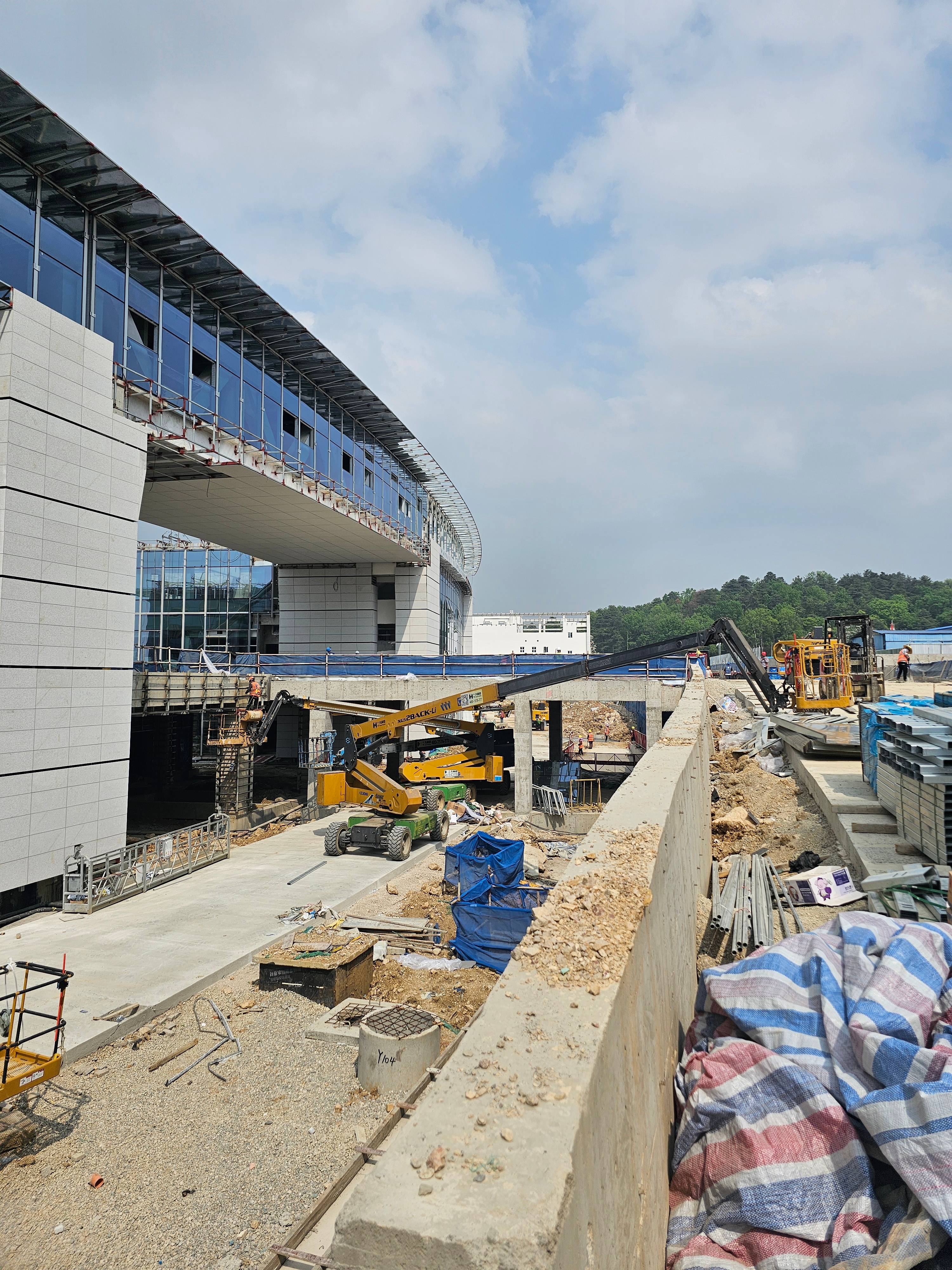 火力全开！J9集团硬核助力大型枢纽工程高效建设